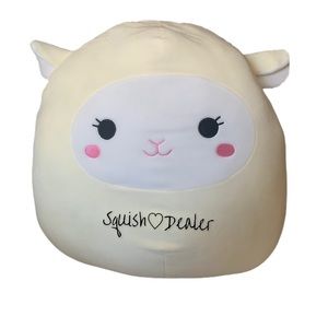 ☆ NWT 16” Sophie the Lamb Squishmallow ☆